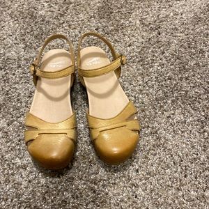 Dansko sandal